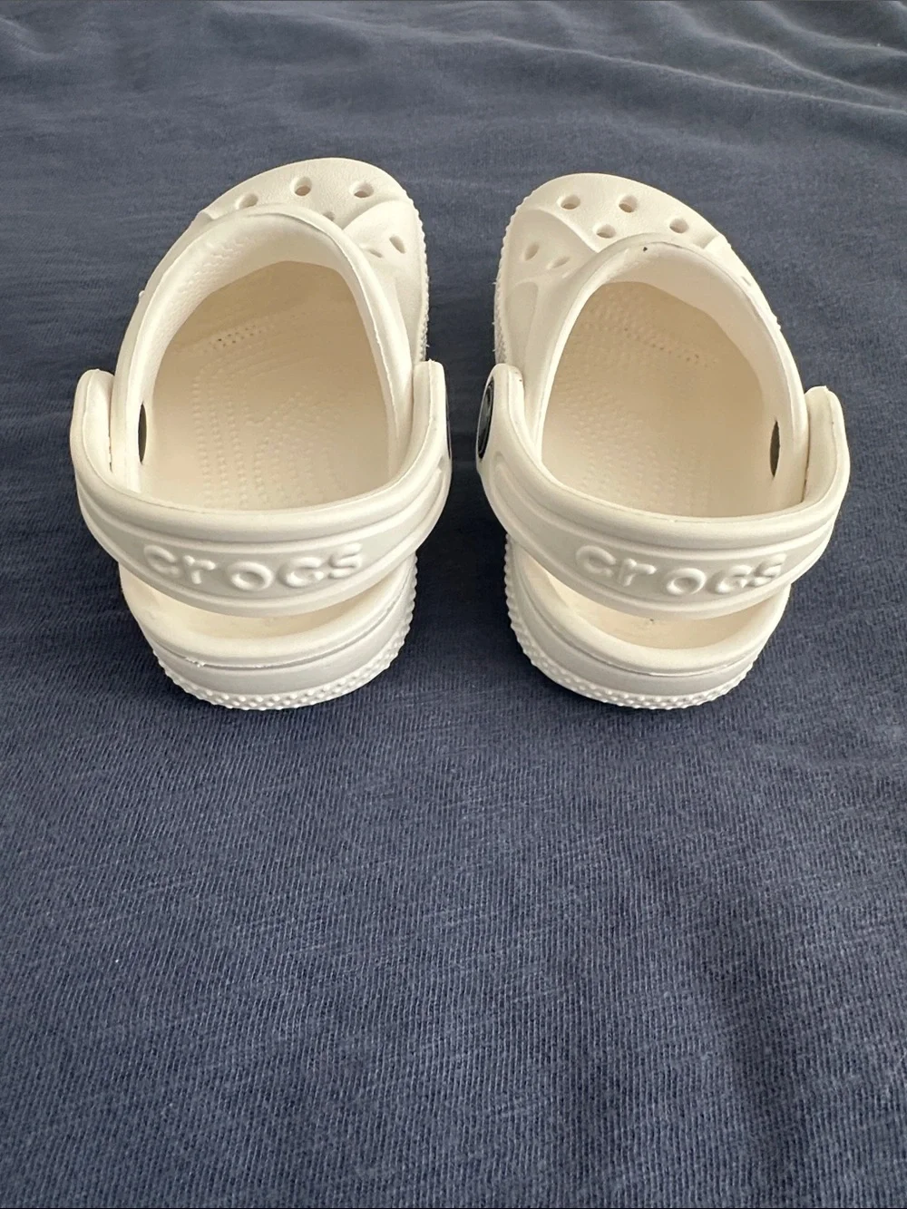 CROCS Baby Classic Clog in White Size 4